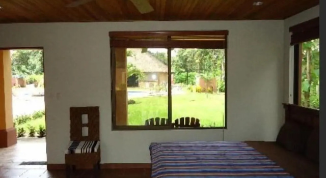 Marbella Surf Inn, Prenota Hotel Marbella Guanacaste