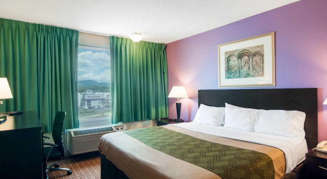 Двухместный номер Standard Days Inn by Wyndham Harrisonburg