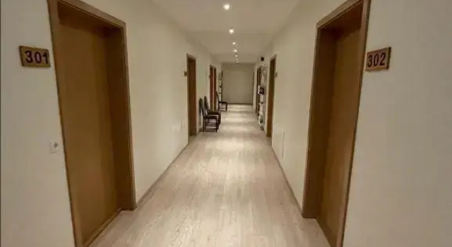 Трёхместный номер Studlagil INN Hostel