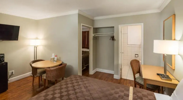 Номер Standard Harbor Motel
