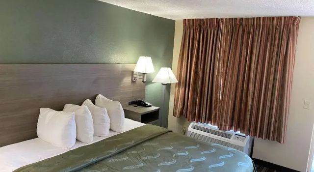 Номер Standard Quality Inn Fort Pierce I-95
