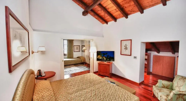 Люкс Relais Casali della Cisterna