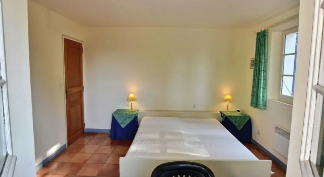 Modern Villa With Swimming Pool in Salernes France, Забронировать Вилла Виллы Овернь-Рона-Альпы, Вилла