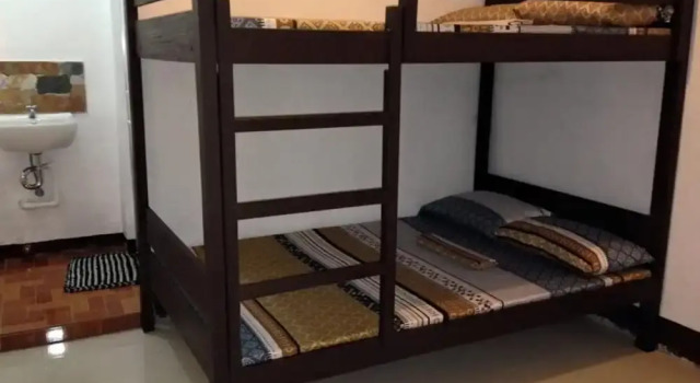 Ysraela Lodging House - Burgos - Hostel