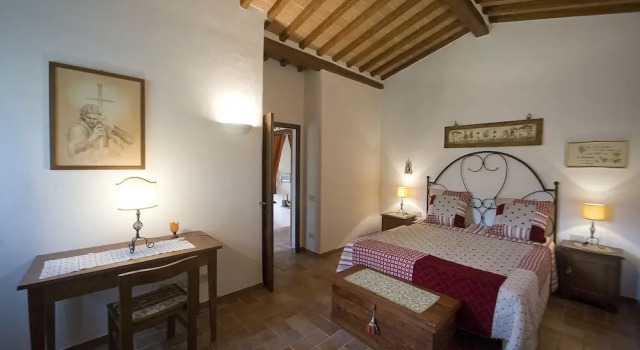 Agrihouse Casa Emilia, Забронировать Отель Отели Кьюздино с бассейном, Бассейн