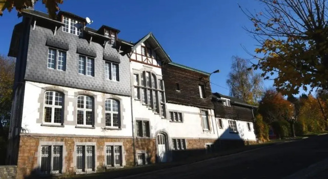 La Villa Spa, à 10 minutes à pied du centre ville, Rezerwuj Willa Spa Pays des Sources