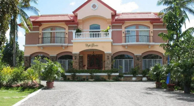 San Remigio Beach Club, Buchen Sie Resort San Remigio Cebu