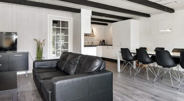 Exotic Holiday Home in Rømø With Sauna, Rezerwuj Hotel Toftum 