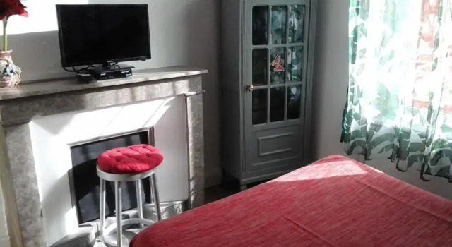 Le Relais De Rochepaule, Rezerwuj Hotel Hotele w Drôme z parkingiem, Parking
