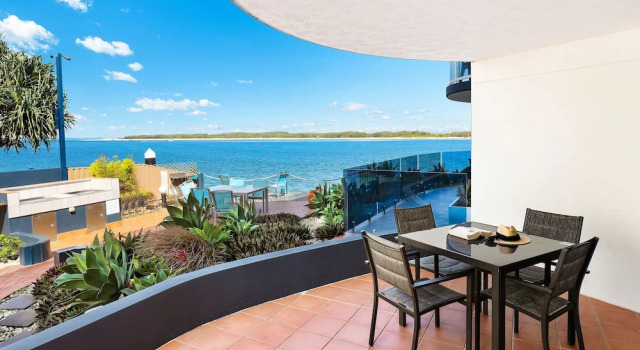 Апартаменты с 2 комнатами с видом на океан Watermark Resort Caloundra