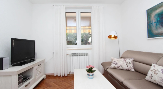 Апартаменты с 2 комнатами с балконом Guest House Aurora