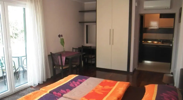 Lidija Apartments, Забронировать Апартаменты/квартира Отели Цавтат с парковкой, рядом с Пляж Циста Лука 1, Парковка