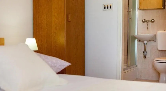 Rooms Marinac, Book Hotel Podstrana Split Region