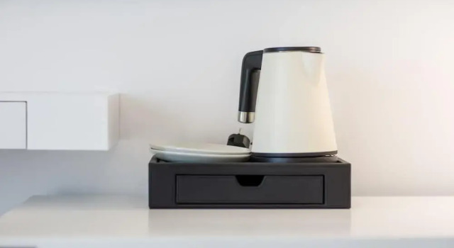Camera doppia Business con balcone e con vista sul lago Mava Apartamente