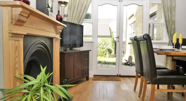 The Dairy House, Boek Hotel Hotels in Hampshire met parkeren, Parkeren