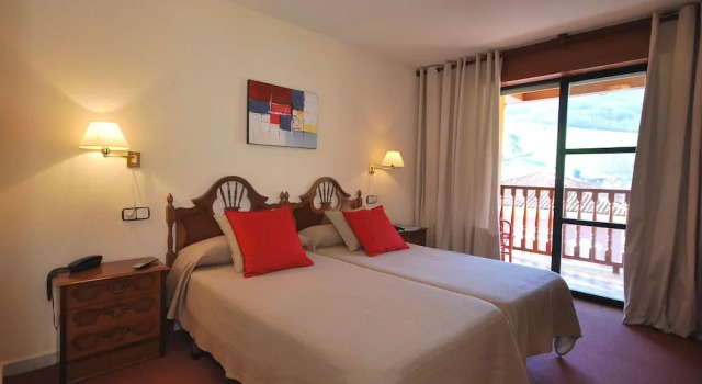 Номер Comfort Hotel Principado De Europa