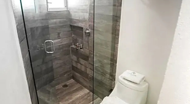 Четырёхместный номер Economy Hotel Paradise Suites