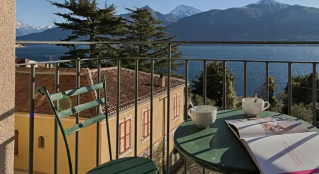 Апартаменты 3-Bedroom Lakeview Apartment At The Lake