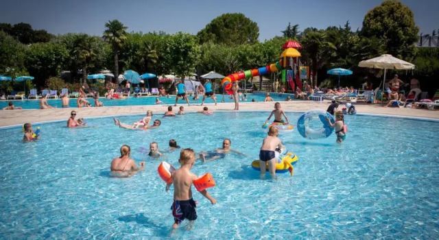 Camping Fossalta, Prenota Campeggio Campeggi e glamping a Veneto, Campeggio