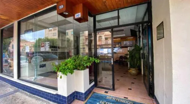 Paris Hostel, Prenota Ostello Hotel economici a Tijuana