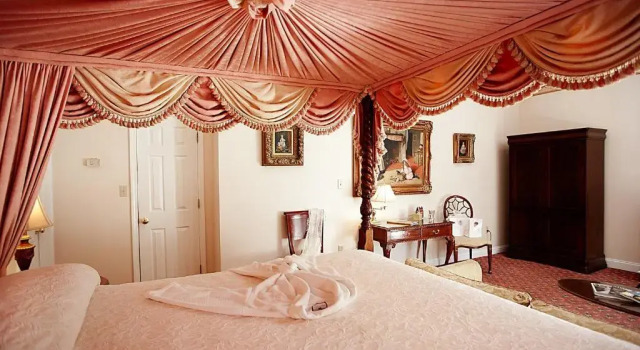 Люкс Monmouth Historic Inns and Gardens