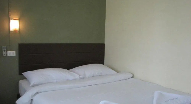 Krabi Flora Hotel, Забронировать Отель Отели Южного Таиланда с парковкой, Парковка