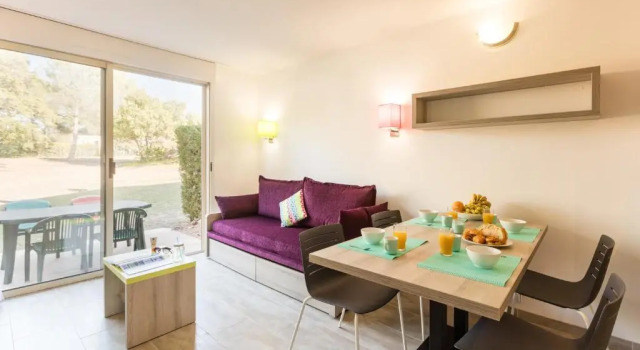 Résidence Pierre & Vacances La Corniche dor, Забронировать Отель Отели Сен-Рафаэль с бассейном, Бассейн