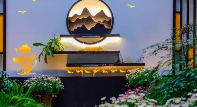 Mushanyuan Garden Homestay: Elevator Garden, Snow Mountain View, Free Pickup for 3 Nights, Prenota Hotel Hotel a Lijiang con parcheggio, Parcheggio