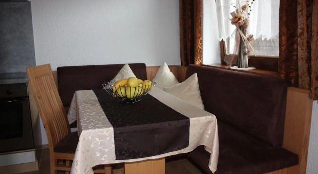 Activ-Family-Apart-Wisiol-Pitztal Sommercard inklusive, Book Hotel Jerzens Pitztal
