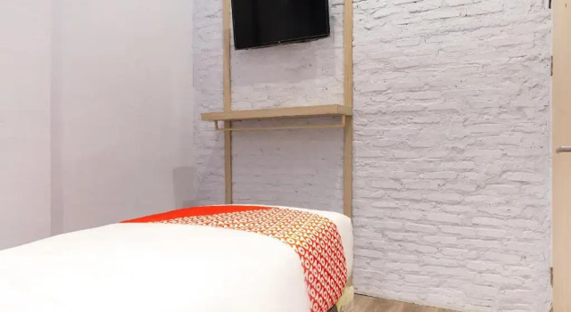 Одноместный номер Standard RedDoorz at Theodore Homestay Medan