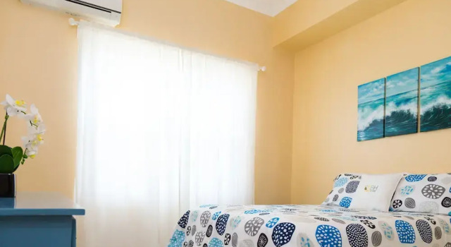 Апартаменты Luxury New Kingston Guest Apartment at Westbury