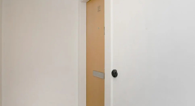 Spacious 2 Bed Parking Close To Centre