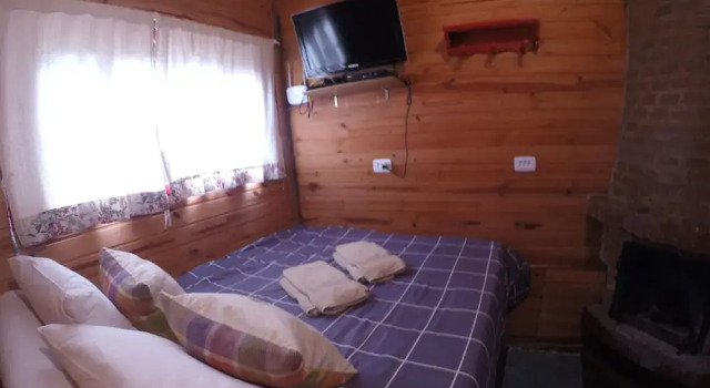 Cara de Cão Chalés e Camping