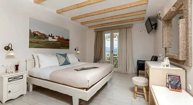 Номер Standard с частичным видом на море Naxos Island Hotel