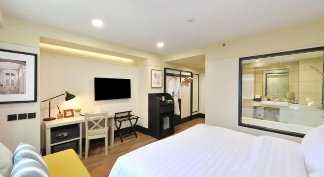 Двухместный номер Deluxe Отель Oakwood Hotel&Residence Bangkok