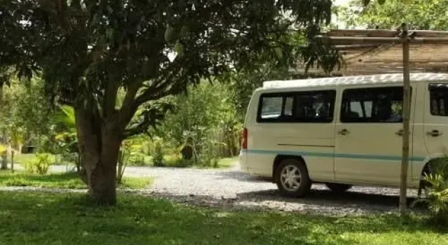 Villa Saat, Boek Villa Hotels in Kep Province met parkeren, Parkeren