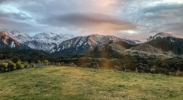 White Caps Kaikoura Farmstay, Забронировать Отель Кайкоура регион Кентербери