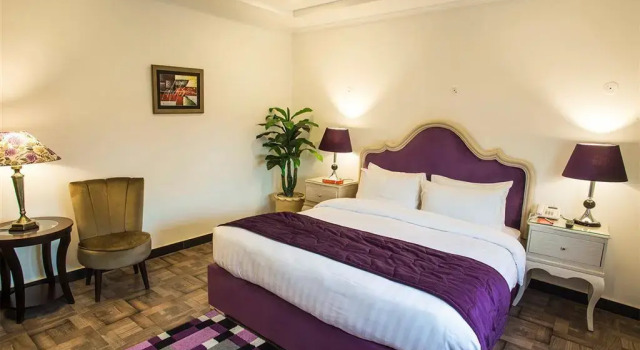 Oban Hotel, Book Hotel Gulberg Lahore