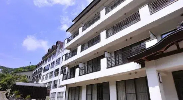 Ryokan Tamagoyu, Book Hotel Machi-niwasaka Fukushima