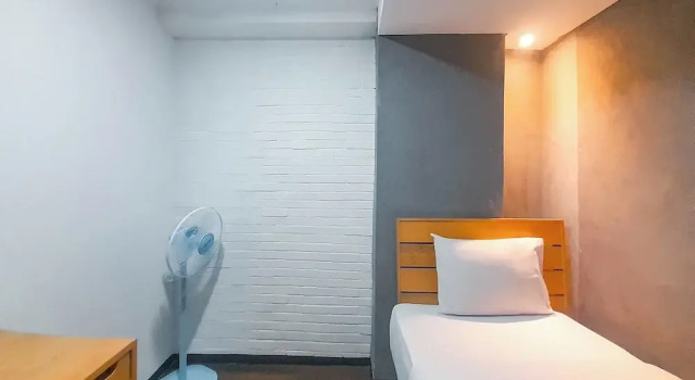 Industrial Look 2Br At Gateway Pasteur Apartment