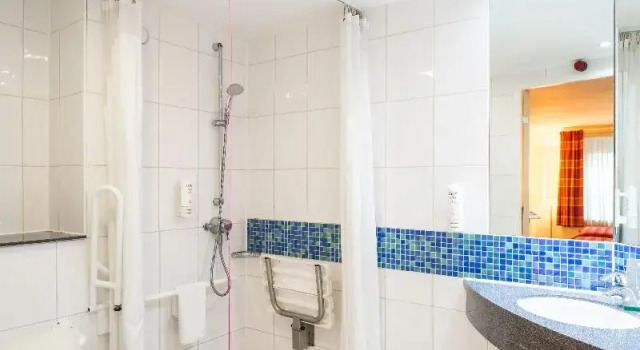 Двухместный номер Standard Holiday Inn Express London Golders Green (A406)