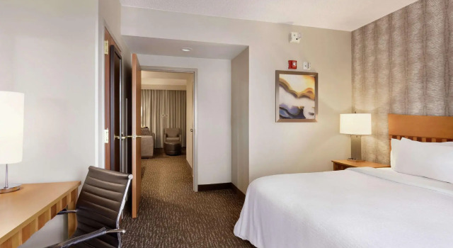 Двухместный номер Standard Embassy Suites Northwest Arkansas - Hotel, Spa & Convention