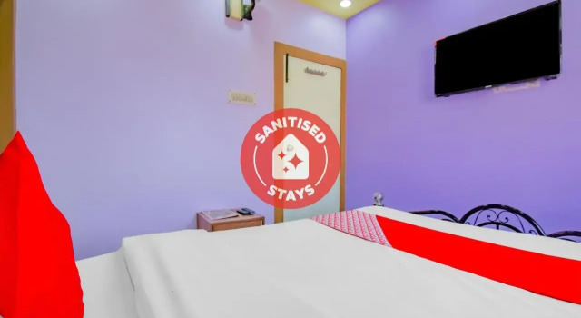 OYO Flagship 77620 Binayak Banquet & Ac Guest House, Prenota Affittacamere Calcutta 