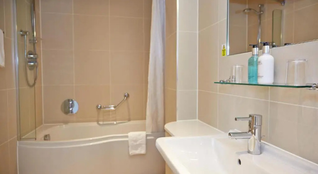 Одноместный номер Standard Lamb Hotel by Greene King Inns
