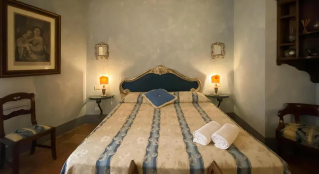 Antica Dimora Leones, Varaa Hotelli Palaia Toscana