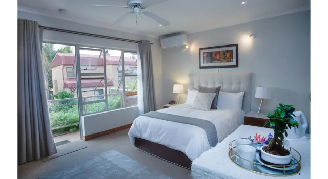 The Monte Carlo, Buchen Sie Hotel Irene Tshwane