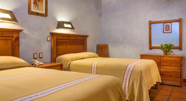 Четырёхместный номер Standard Hotel Refugio del Angel