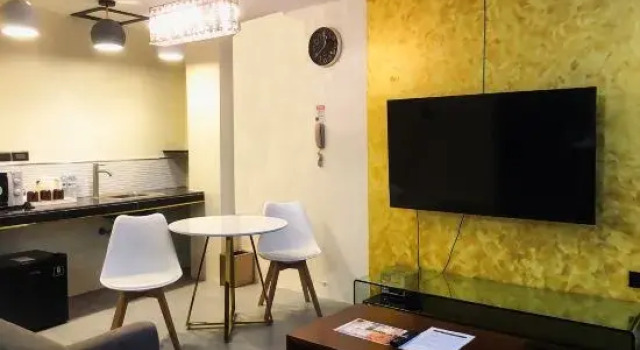 Люкс Sempre Premier Inn - MACTAN AIRPORT HOTEL