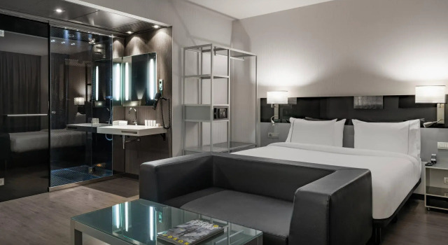 Двухместный номер Superior AC Hotel Atocha by Marriott