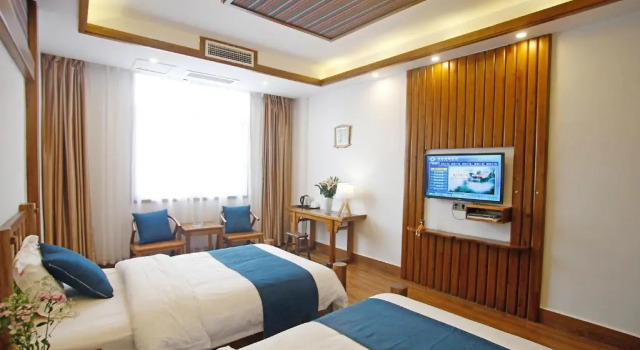 Двухместный номер Standard Guihua Road 106th Hostel